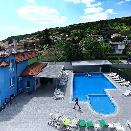 Red Zebra Apartments Appartement Balchik