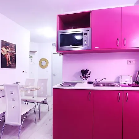 Red Zebra Apartments