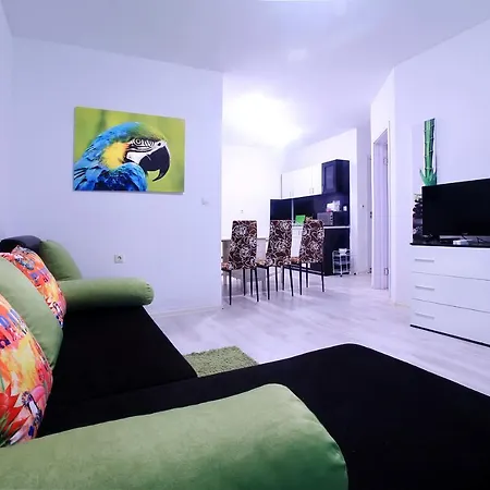 Red Zebra Apartments Balchik