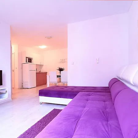 Red Zebra Apartments
