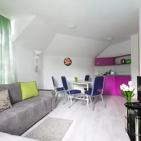 Apartment Red Zebra Apartments Balchik
